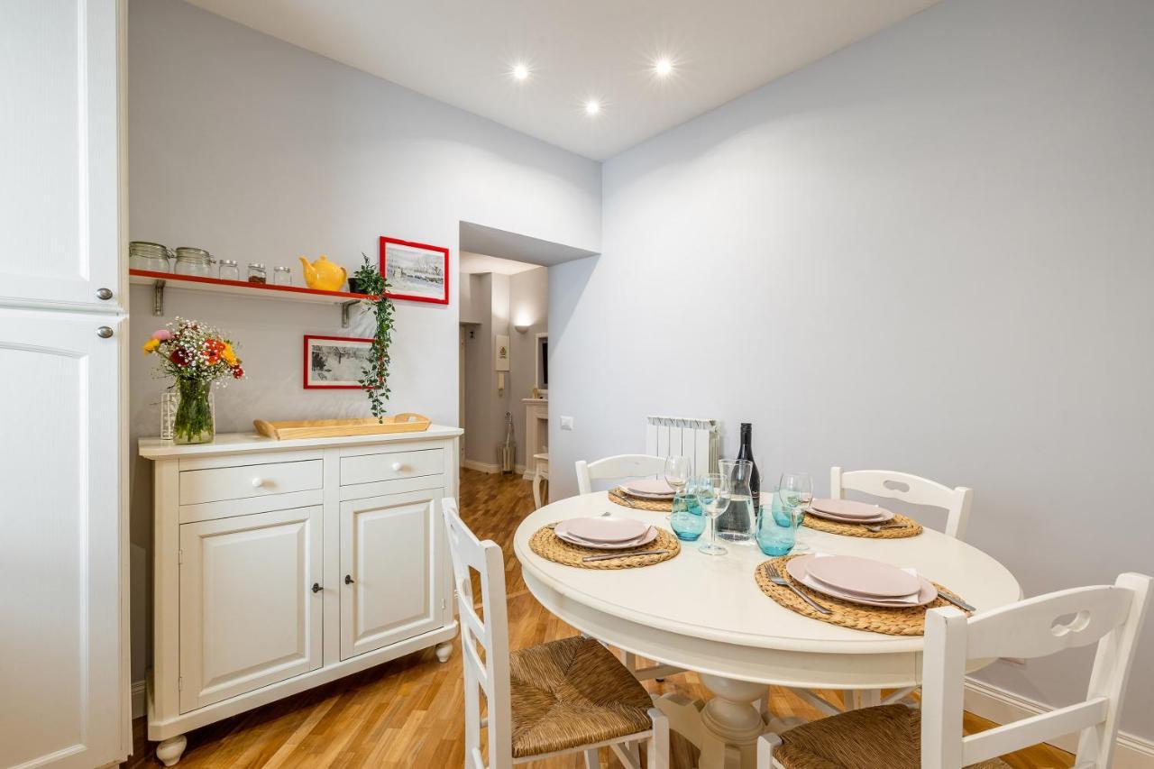 Rome As You Feel - Charming Abode In Trastevere Exterior photo